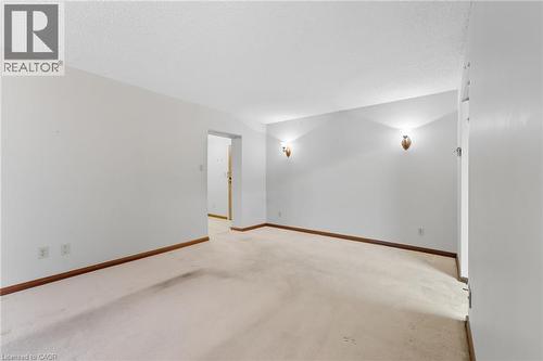 400 Champlain Boulevard Unit# 305, Cambridge, ON - Indoor Photo Showing Other Room