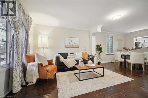 171 Paling Avenue, Hamilton, ON - Indoor Photo Showing Living Room