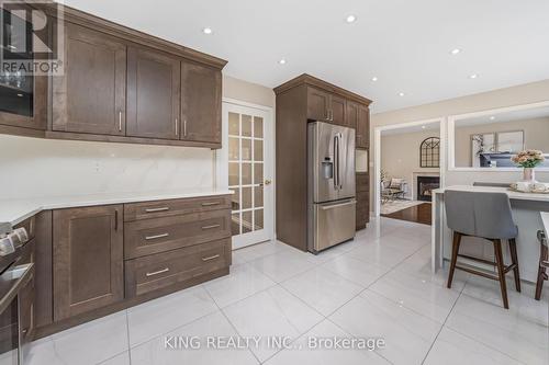 23 Himalaya Street, Brampton, ON - Indoor Photo Showing Kitchen