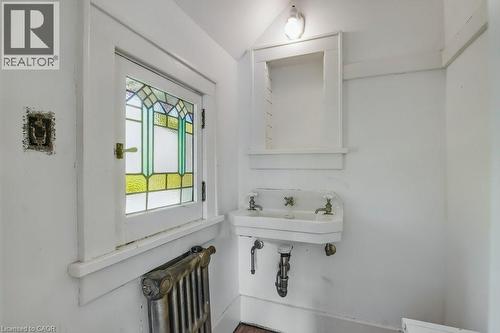 128 River Road, Welland, ON - Indoor