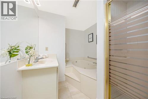 100 Millside Drive Unit# Ss01, Milton, ON - Indoor Photo Showing Bathroom