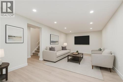 Virtually Renovated & Staged - 21 Horning Drive, Hamilton, ON - Indoor