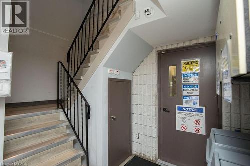 190 Hempstead Drive, Hamilton, ON 