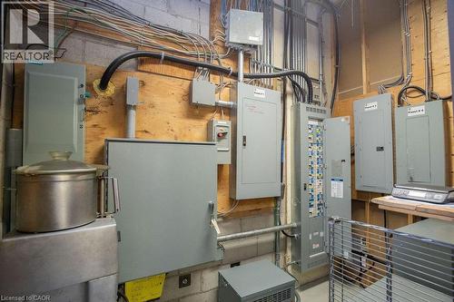 190 Hempstead Drive, Hamilton, ON 