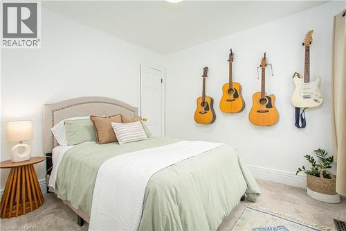 826 Beach Boulevard, Hamilton, ON - Indoor Photo Showing Bedroom