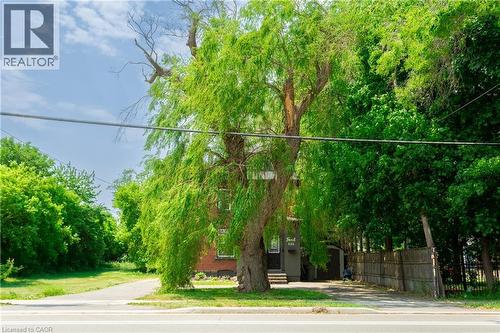 826 Beach Boulevard, Hamilton, ON - Outdoor