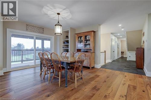 1041 8Th Concession Road W, Flamborough, ON - Indoor Photo Showing Dining Room