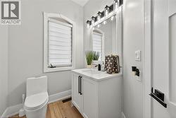 Main floor 2 piece - 