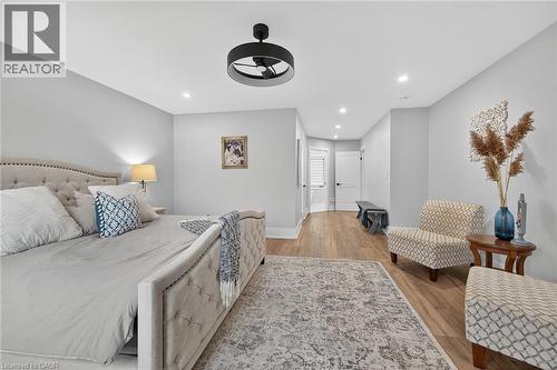397 Caithness Street E, Caledonia, ON - Indoor Photo Showing Bedroom