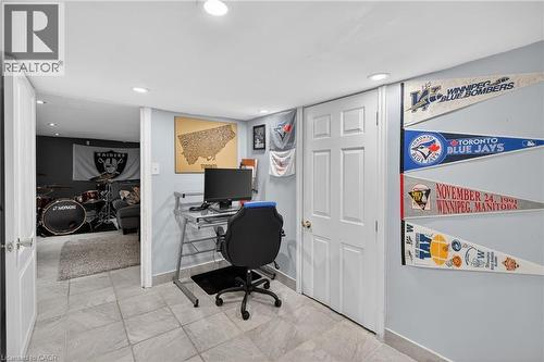 27 Mayflower Avenue, Hamilton, ON - Indoor