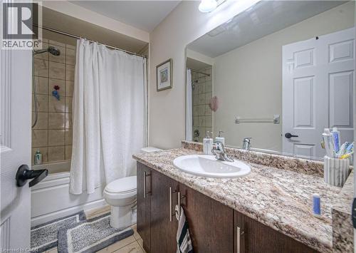 755 Linden Drive Unit# 57, Cambridge, ON - Indoor Photo Showing Bathroom