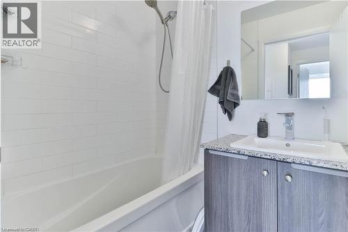 108 Garment Street Unit# 708, Kitchener, ON - Indoor Photo Showing Bathroom