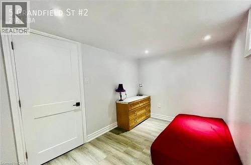 5 Grandfield Street, Hamilton, ON - Indoor