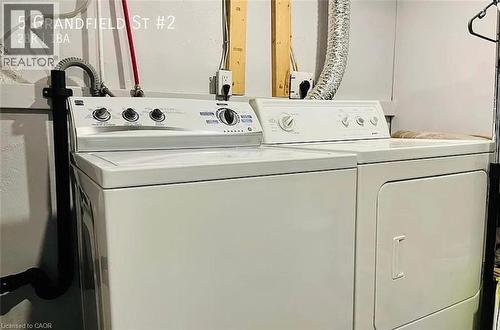 5 Grandfield Street, Hamilton, ON - Indoor Photo Showing Laundry Room
