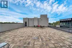 Rooftop Patio - 