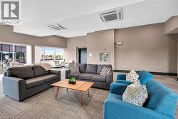 Reservable Rooftop Lounge and Party room - 