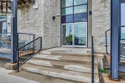 Property back entrance close to Exclusive parking spot - 