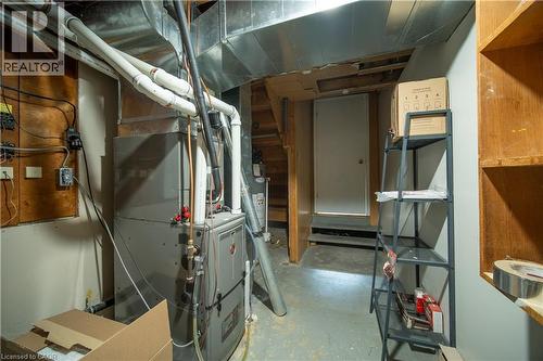 100 North Park Street, Brantford, ON - Indoor Photo Showing Basement