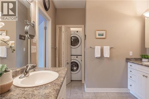 8142 Costabile Drive Unit# 7, Niagara Falls, ON - Indoor Photo Showing Laundry Room