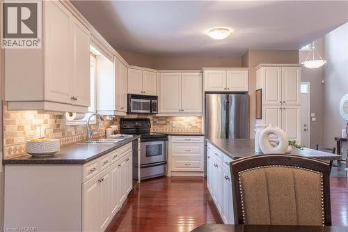 8142 Costabile Drive Unit# 7, Niagara Falls, ON - Indoor Photo Showing Kitchen