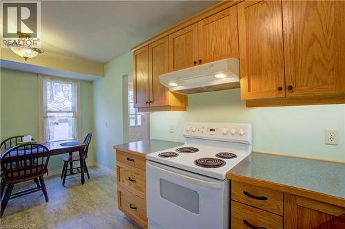 271 Forest Glen Crescent, Mount Forest, ON - Indoor Photo Showing Kitchen