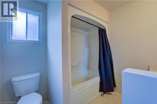 4 piece - 271 Forest Glen Crescent, Mount Forest, ON - Indoor Photo Showing Bathroom
