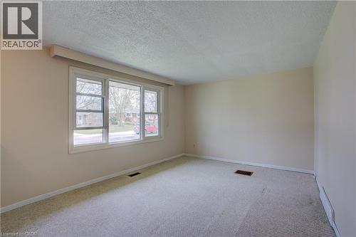 271 Forest Glen Crescent, Mount Forest, ON - Indoor Photo Showing Other Room