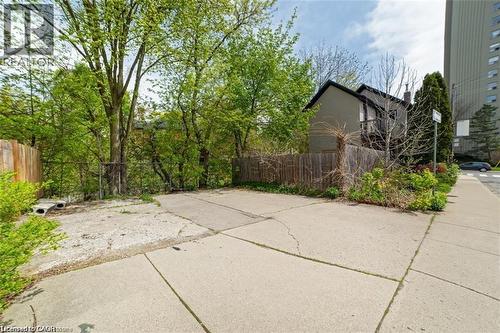 118 Queen Street S, Hamilton, ON - Outdoor