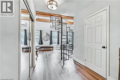 118 Queen Street S, Hamilton, ON - Indoor Photo Showing Other Room