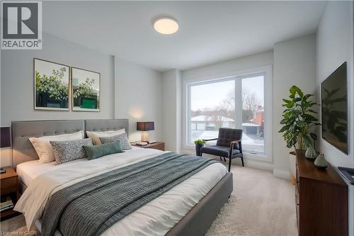 264 Blair Road Unit# 2, Cambridge, ON - Indoor Photo Showing Bedroom