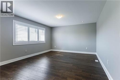 8 Cesar Place, Ancaster, ON - Indoor Photo Showing Other Room