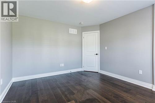 8 Cesar Place, Ancaster, ON - Indoor Photo Showing Other Room