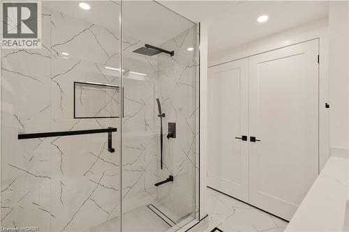 257 Strathcona Drive, Burlington, ON - Indoor