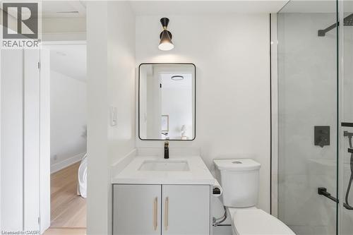 257 Strathcona Drive, Burlington, ON - Indoor Photo Showing Other Room