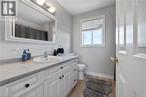 1295 Sheffield Road, Cambridge, ON - Indoor Photo Showing Bathroom