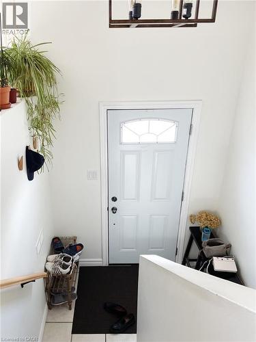 340 Pioneer Drive, Kitchener, ON - Indoor