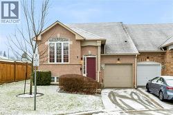 10 DAVIDSON Boulevard Unit# 1  Dundas, ON L9H 7N9