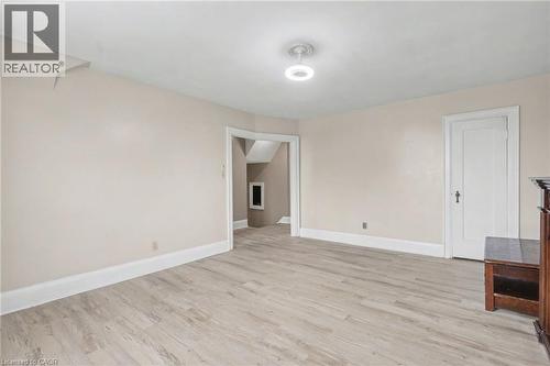 218 Weber Street E, Kitchener, ON - Indoor Photo Showing Other Room