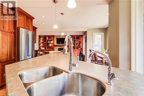 33 Tinatawa Court, Kitchener, ON - Indoor Photo Showing Kitchen With Double Sink