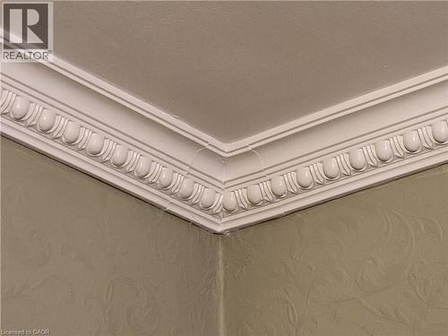 6 Cluny Avenue, Hamilton, ON - Indoor Photo Showing Laundry Room