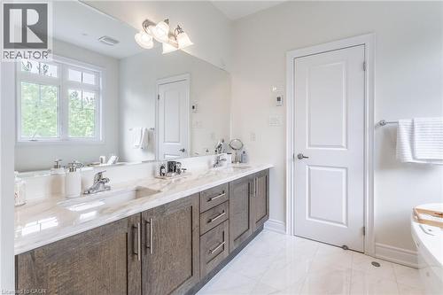 64 Elysian Fields Circle, Brampton, ON - Indoor Photo Showing Bathroom
