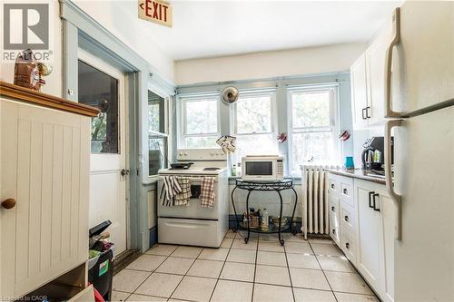 133 Albert Street, Waterloo, ON - Indoor