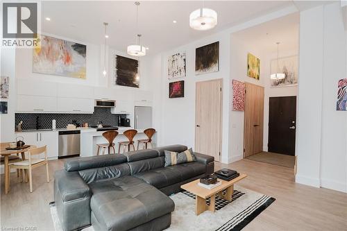 118 KING Street E Unit# LPH13  Hamilton, ON L8N 1A8