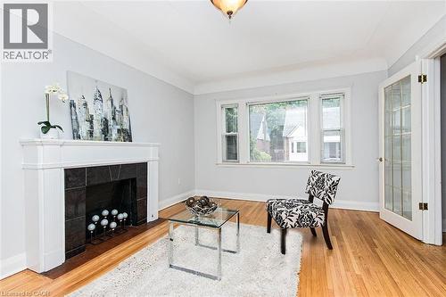 19 Gilmour Place, Hamilton, ON - Indoor Photo Showing Living Room With Fireplace