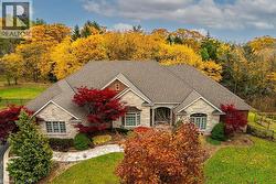 27 SUN Avenue  Dundas, ON L9H 5A6