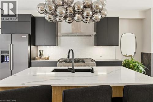 95 William Street W, Waterloo, ON - Indoor Photo Showing Kitchen With Upgraded Kitchen