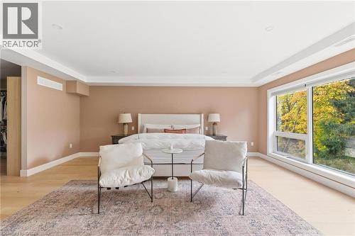 95 William Street W, Waterloo, ON - Indoor Photo Showing Bedroom