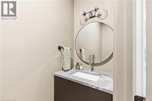 95 William Street W, Waterloo, ON - Indoor Photo Showing Bathroom