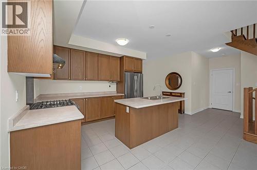 11 Frontier Drive, Thorold, ON - Indoor Photo Showing Kitchen