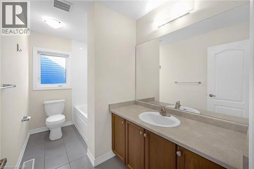 11 Frontier Drive, Thorold, ON - Indoor Photo Showing Bathroom
